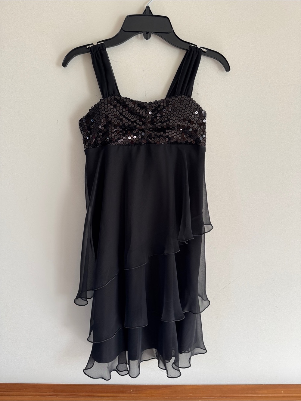 Amy Byer Black Sequin Tiered Dress Girls Size 8